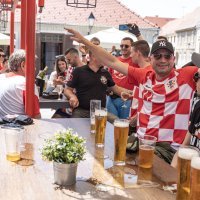 Navijači uoči utakmice Hrvatska - Austrija, Liga nacija, 3.6.2022.