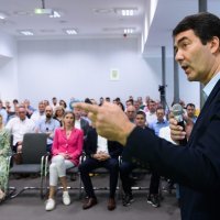 Zoran Đogaš predstavio program