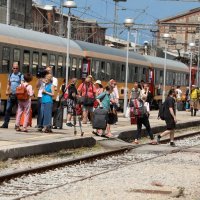 Prvi ovogodišnji turistički vlak iz Praga stigao u Rijeku