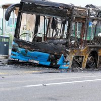 Zapalio se autobus na okretištu u Novom Jelkovcu