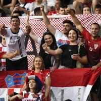 Navijači na utakmici Hrvatska - Francuska, Liga nacija, Poljud, 6.6.2022.