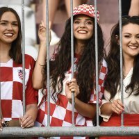 Navijači na utakmici Hrvatska - Francuska, Liga nacija, Poljud, 6.6.2022.