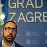 Prva konferencija za medije Tomaševića u drugoj godini svog mandata