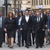 Bugarski premijer Kiril Petrov i potpredsjednica Iliana Jotova na otvorenju bugarskog kulturnog centra Ivan Mihailov u Bitoli