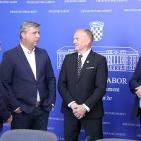 Franko Vidović s članovima Odbora za obranu sastao se s izaslanstvom Hrvatskog generalskog zbora