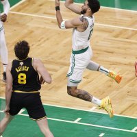 NBA finale: Boston Celtics - Golden State  Warriors (4. utakmica)