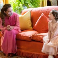 Kate Middleton u ružičastoj haljini