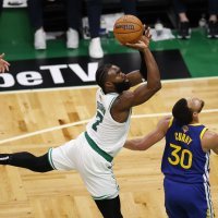 Golden State Warriorsi prvaci, Curry MVP finala