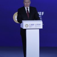 Putin na  Međunarodnom ekonomskom forumu u Sankt Petersburgu
