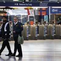 U Britaniji najveći štrajk željeznica u 30 godina