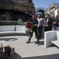 Polaganje vijenaca za branitelje 9. bojne HOS-a