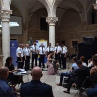 Ana Rucner i Policijska klapa Sv. Mihovil