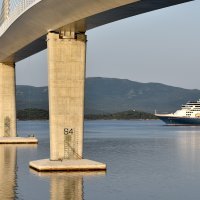 Prvi kurzer prošao ispod Pelješkog mosta