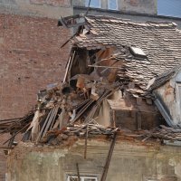 Rrušenje zgrade na uglu Đorđićeve i Petrinjske, simbola zagrebačkog potresa