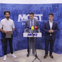 Zagreb: Konferencija za medije Mosta o usvajanju Političke deklaracije