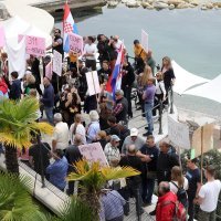Prosvjed građana Ilovika i Lošinja zbog izgradnje luke Mrtvaška na otoku Lošinju
