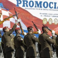 Milanović na promociji polaznika vojnih škola