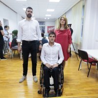 Stožer SDP-a Split pred objavu prvih rezultata