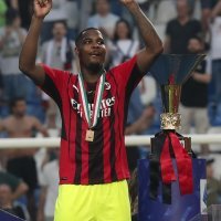 Mike Maignan - golman AC Milana i francuske reprezentacije