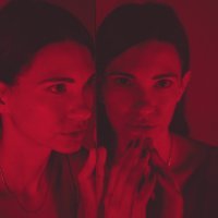 Sara Renar u objektivu Marine Uzelac