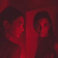 Sara Renar u objektivu Marine Uzelac