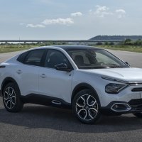 Citroën ë-C4 X i C4 X