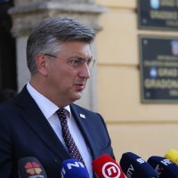 Plenković s Anušićem u Osijeku