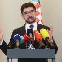 Savjetnik predsjednika RH za ekonomiju Velibor Mačkić