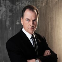 Gregory Itzin