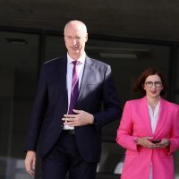 Ivica Puljak sa suprugom na biralištu