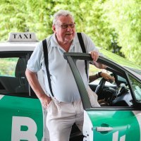 Dolazak članova HDZ-a u hotel Westin na sjednicu šireg Predsjedništva HDZ-a