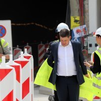 Ministar Butković u obilasku gradilišta druge cijevi Tunela Učka