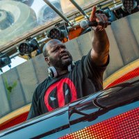 Shaquille O'Neal - DJ Diesel