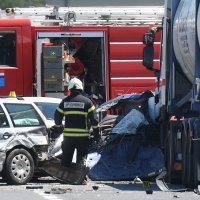 Koprivnica: U sudaru teretnjaka i tri auta poginula jedna osoba