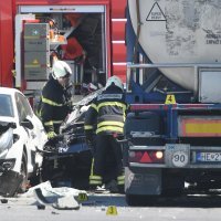 Koprivnica: U sudaru teretnjaka i tri auta poginula jedna osoba
