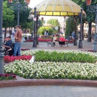 Pješačke zone, parkovi i zelenilo karakteristika su Bjelorusije