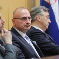 Rasprava u Saboru o opozivu ministra Gordana Grlića Radmana