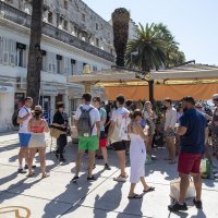 Velike gužve u trajektnoj luci i centru Splita