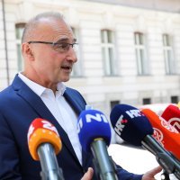 Gordan Grlić Radman