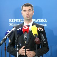 Zagreb: Ministar gospodarstva Davor Filipović otkrio nove cijene goriva