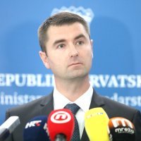 Zagreb: Ministar gospodarstva Davor Filipović otkrio nove cijene goriva