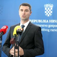 Zagreb: Ministar gospodarstva Davor Filipović otkrio nove cijene goriva