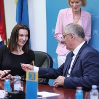 Ministrica Tramišak uručila ugovor županu Bobanu za projekt Jadranski regionalni znanstveni centar
