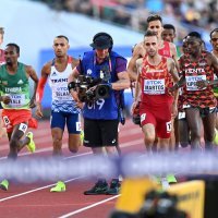 Kamerman na stazi za vrijeme utrke