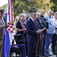 Zoran Milanović dodijelio počasne činove i odlikovanja braniteljima