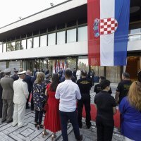 Zoran Milanović dodijelio počasne činove i odlikovanja braniteljima