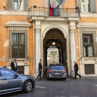 Mario Draghi predao ostavku