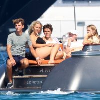 Cruz Beckham s djevojkom