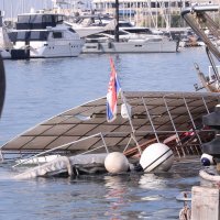 Turistički brod udario u splitsku Zapadnu obalu