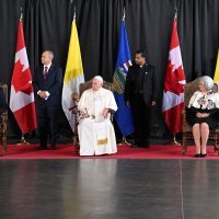 Papa stigao u Kanadu